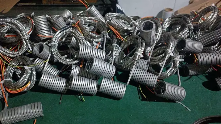 Coil Heater — hot runner heater 1